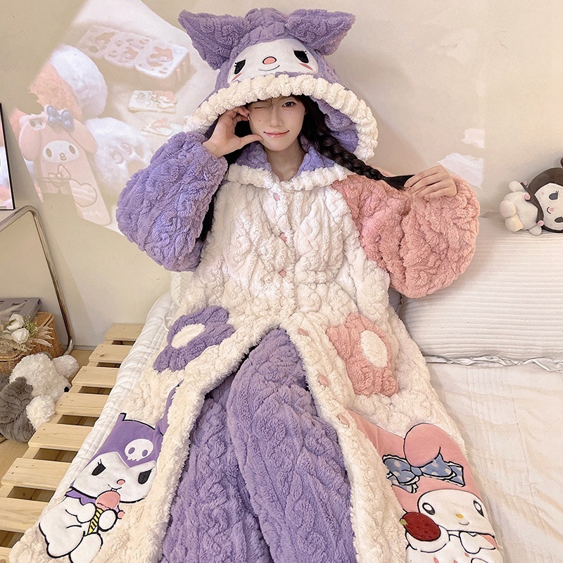 パジャマ女性冬珊瑚絨毯三層綿挟み厚手加絨毯長寝衣冬保温部屋着