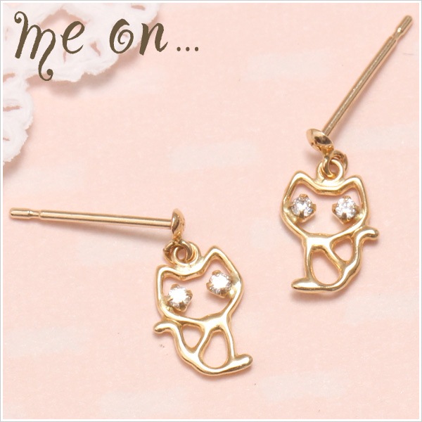 me on... K10イエローゴールドキュービックジルコニアネコモチーフピアス 発送目安２-３週間