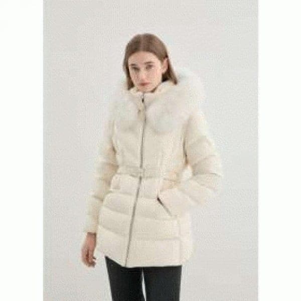 女性 YP4W5875