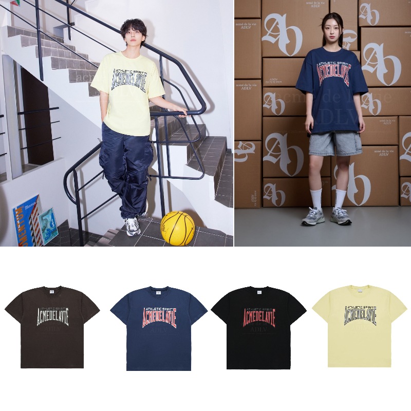 【SEVENTEENジョンハン着用】VARSITY LOGO EMBOSSING PRINTING SHORT SLEEVE T-SHIRT 半袖Tシャツ