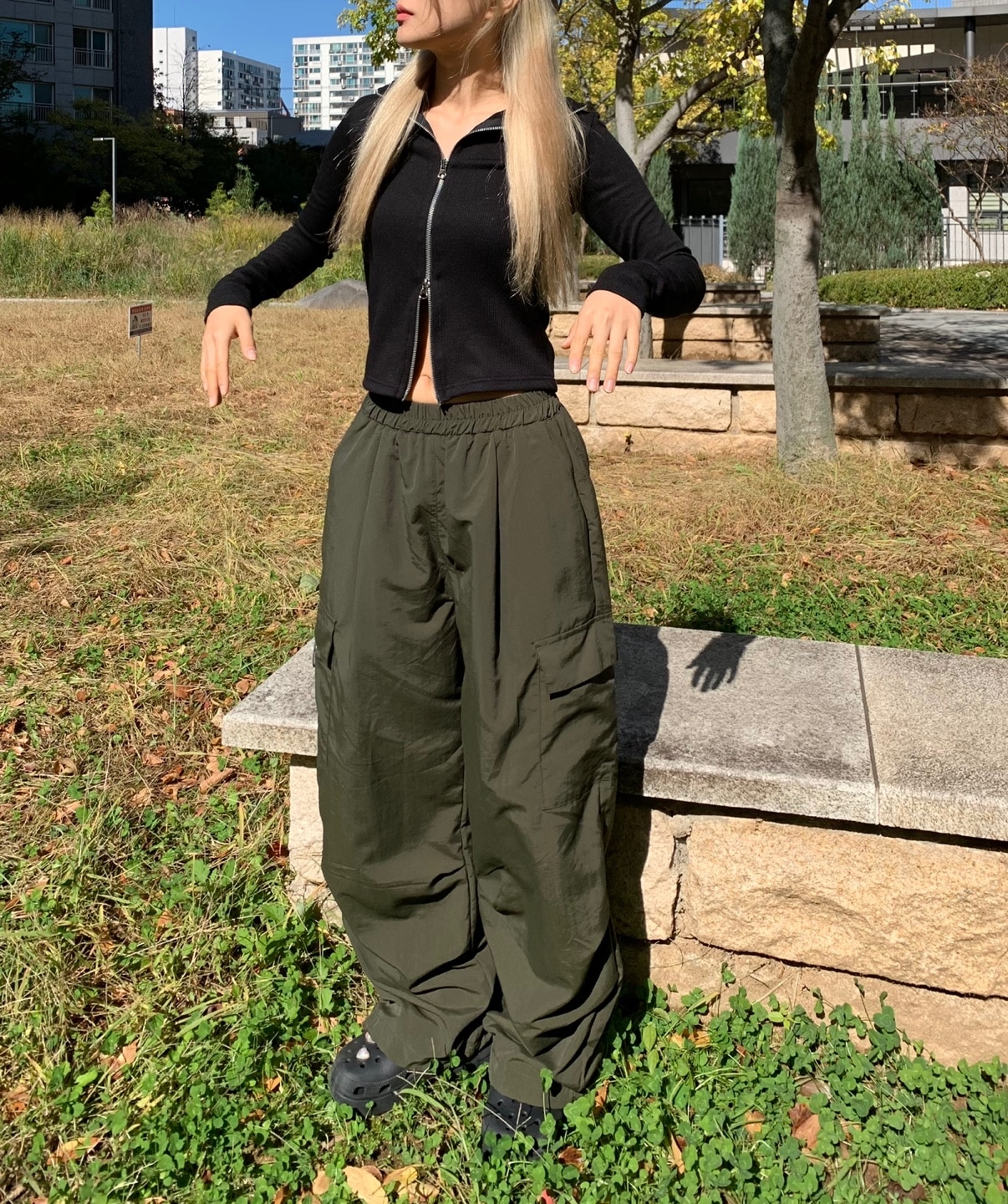 ワイド カーゴパンツ