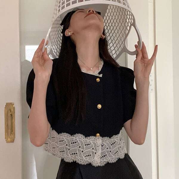 【送料無料】レディース レーストリム ジャケット ラウンドネック パフスリーブ ショート丈