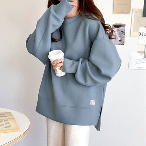 【人気沸騰】 ゆったりラウンドネックプルオーバースリット 無地 スウェット