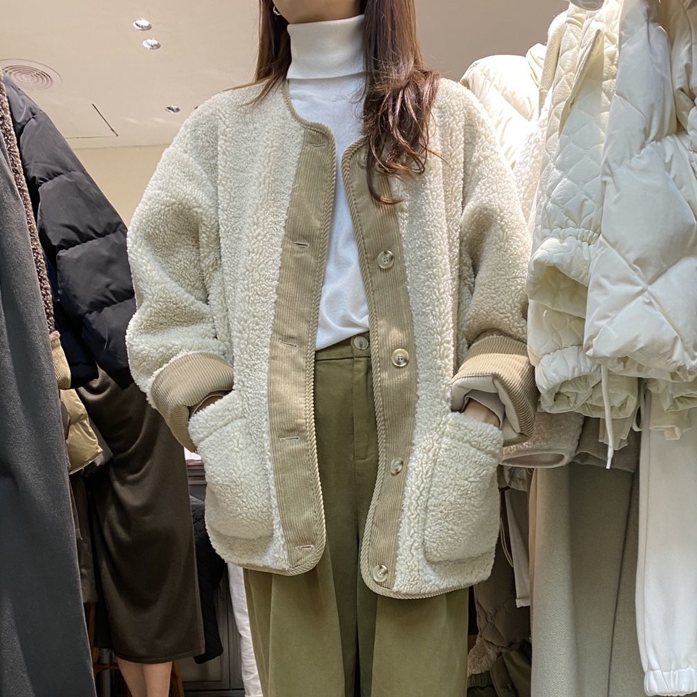 ジャケット ダウンジャケット秋アウター秋ニュースタイル 厚手 丸ネック レトロ 切り替え 中綿コート 大きめサイズ 防寒カジュア 裏起毛ファッション2024はボアで決まりフリースで決まり