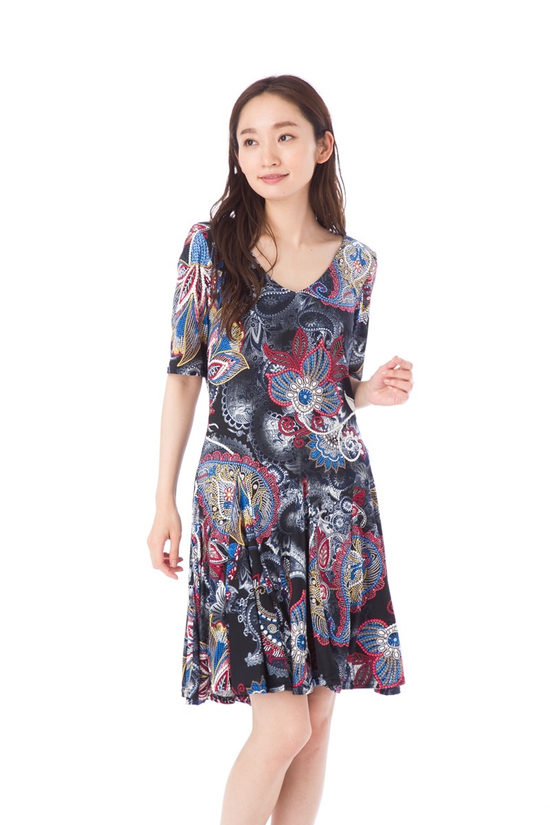 ファス(FAS)ワンピース T2 T3サイズ 半袖 Vネック ジャージー 膝丈 ワンピース 上品 大きいサイズ 大人ワンピース レディース　Fille A Suivre