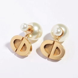 【美品】Dior ディオール ディオレボリューション　ピアス (片耳のみ)右耳 希少】Christian Diorディオール ディオレボリューション片耳ピアス