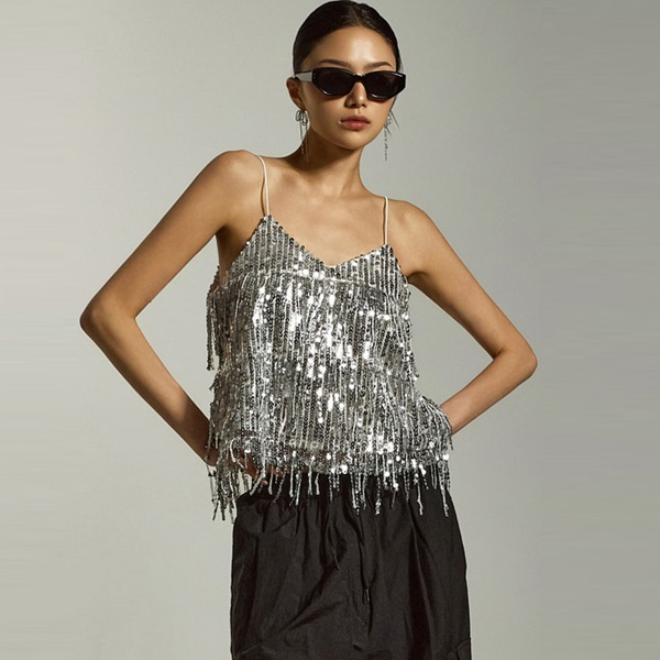 E3866 フリンジ スリーブレス トップ