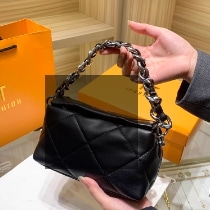 バッグ バック カバン かばん 鞄 レディースバッグ レディースバック ショルダーバッグ ショルダーバック ハンドバッグ ハンドバック ミニバッグ 小バッグ コンパクト 軽量 軽い かわいい