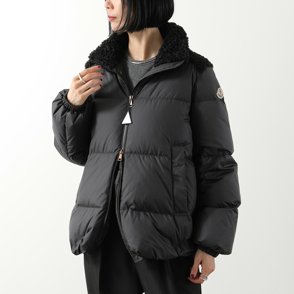 MONCLER モンクレール ダウンジャケット ESNAIE エナイエ 1A00147 54AQE レディース テディフリース アイコンパッチ スタンドカラー 999