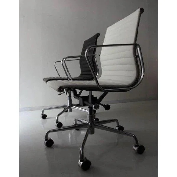 オフィスチェア デスクチェア 椅子 学習椅子 パソコンチェア 社長椅子 ワークチェア チェアー おしゃれ 事務椅子 イームズ アルミナム レザー ミドルバック