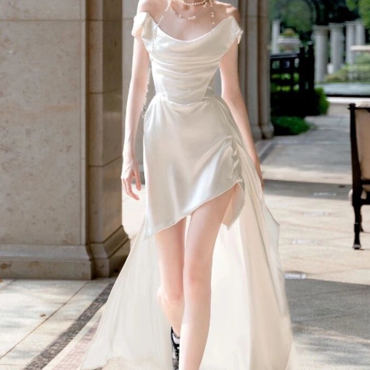 ドレス ワンピース ウェディング パーティー 結婚式 二次会 披露宴 演奏会 衣装 ミニ ロング 半袖 オフショル スリム アシンメトリー ワイド 細身 Aライン フリル ドッキング シャーリング