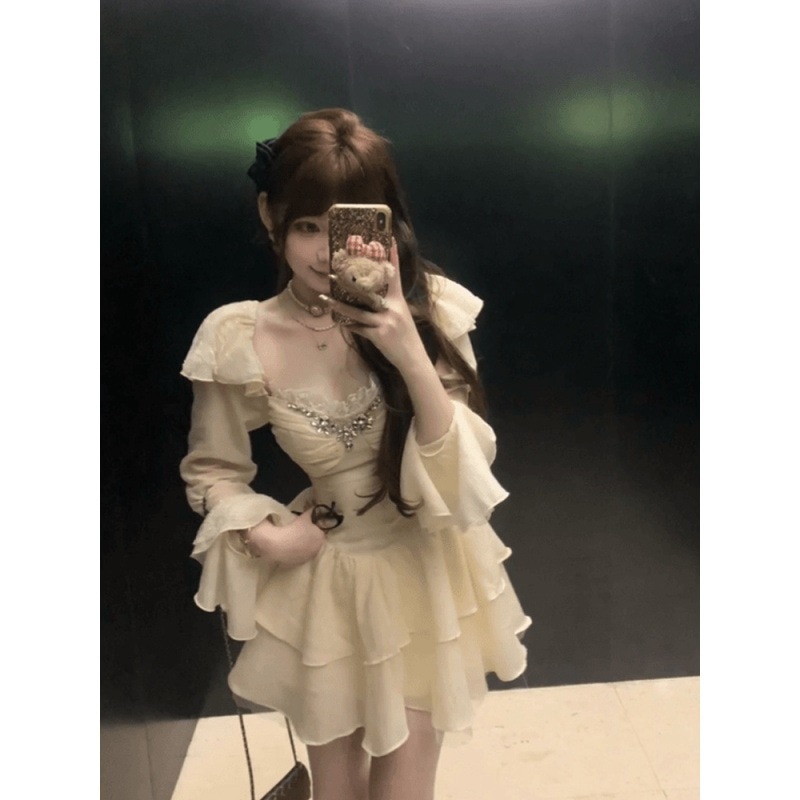「星珠千金」フレンチ優しいドレスウエストトランペットスリーブ甘いプリンセスドレス女性用