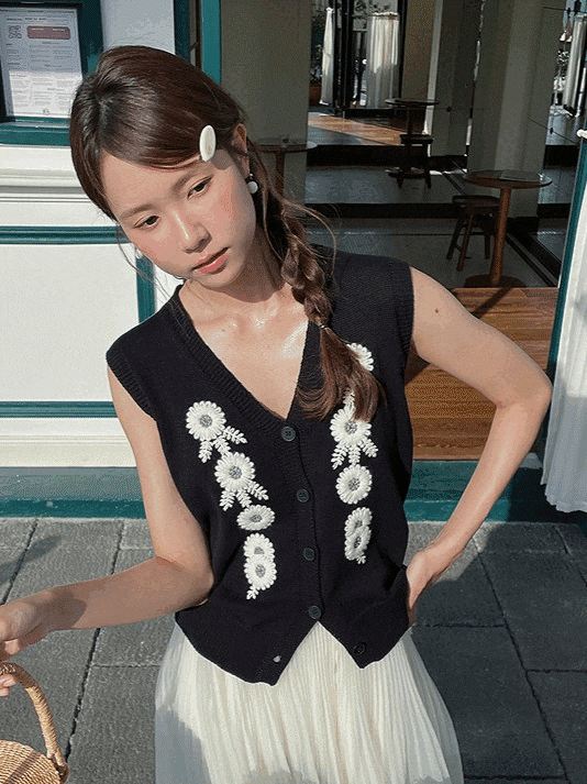 Vネック フラワー クロシェ ニット ベスト - 2colors
