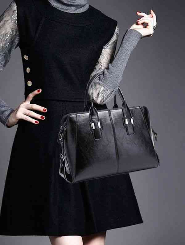 ハンドバッグ レディース 軽い 冬 おしゃれ ミニバッグ 春 ブランド 財布 小さめ 黒 ミニトートバッグ カジュアル トート ショルダーバッグ ワンマイルバッグ 布 ミニ 革 斜めがけ 小さい 秋 7,474円