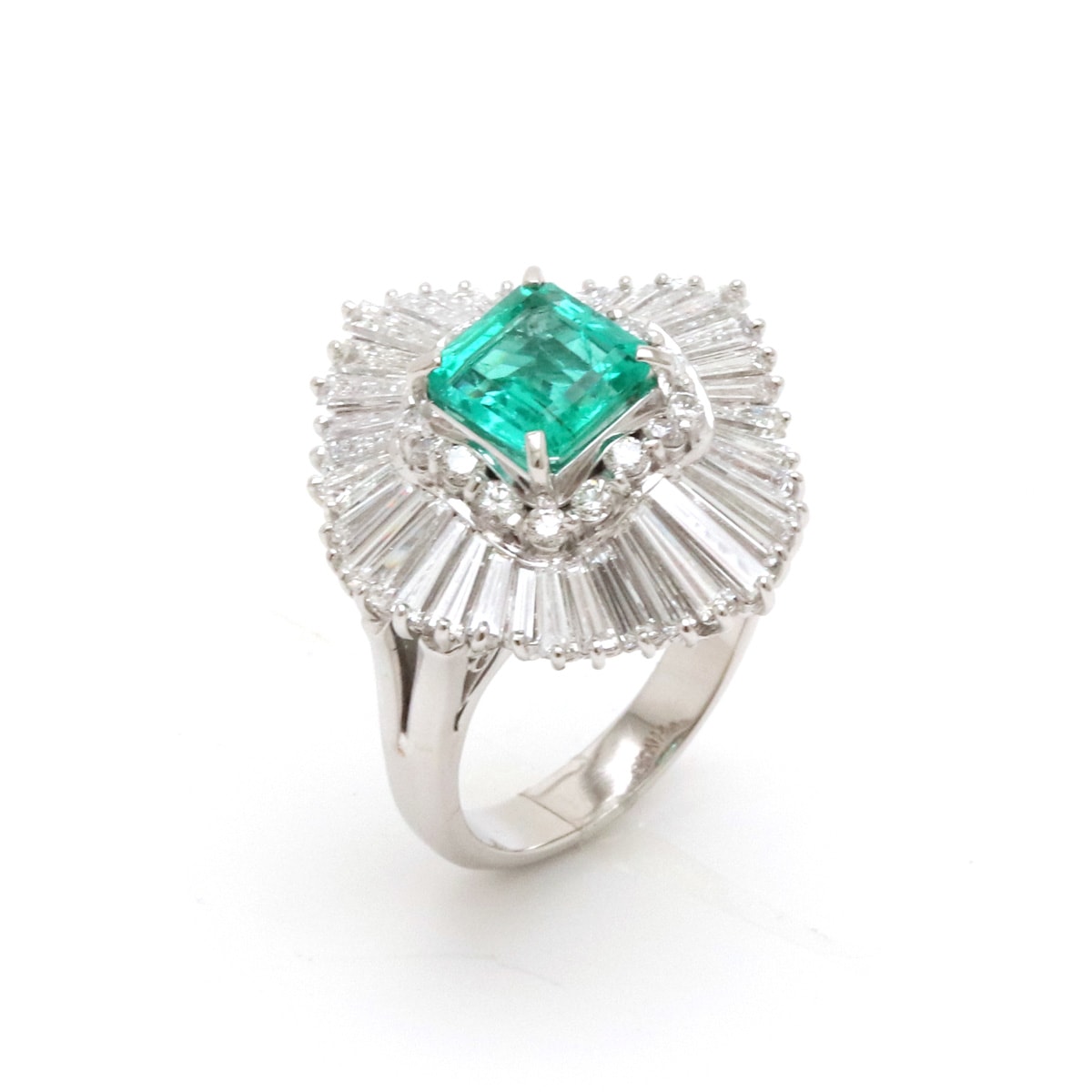 エメラルド ダイヤモンド プラチナ Pt900 リング 指輪 19号 #19