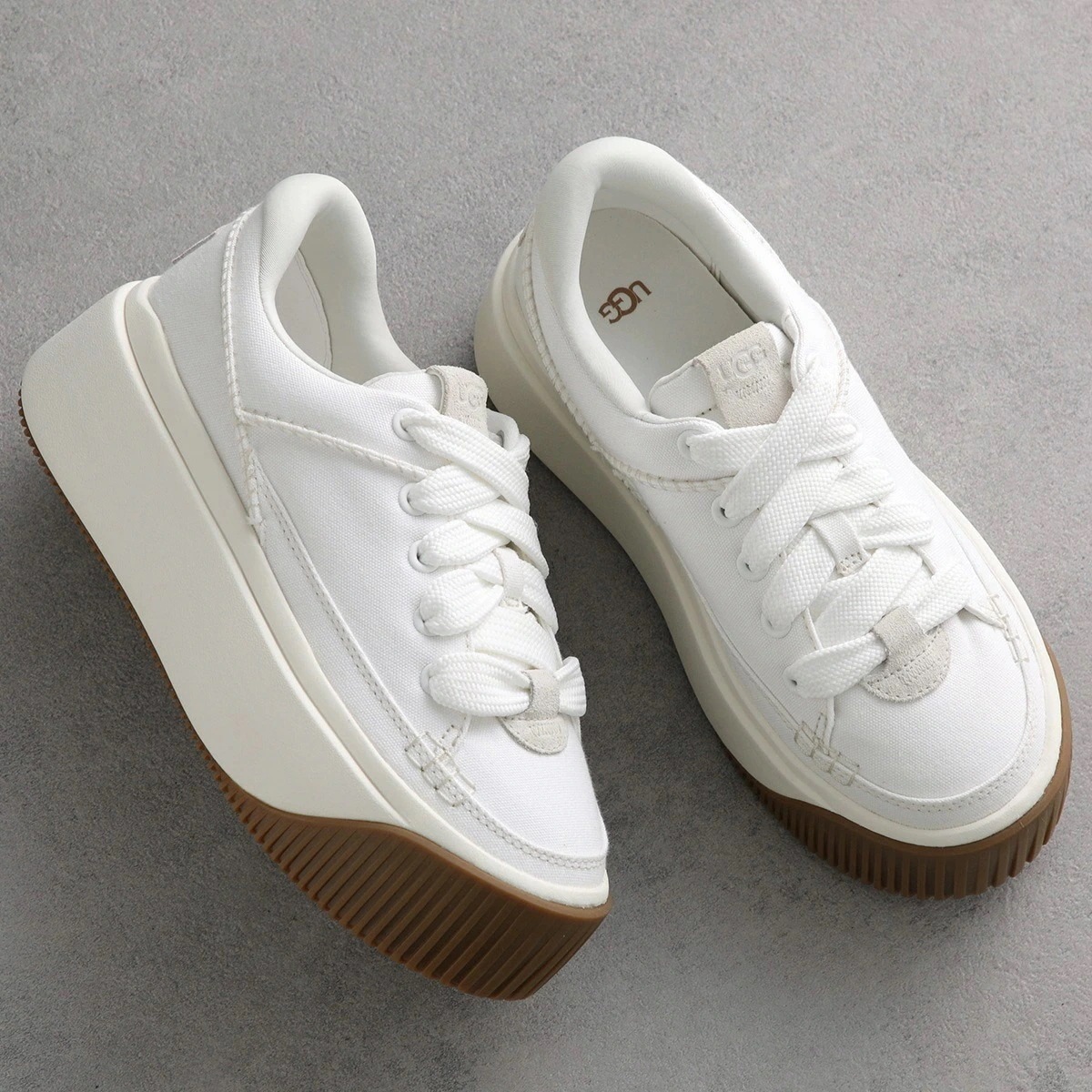 UGG アグ スニーカー EZ-Duzzit Essential Lace Up イージー ダジット エッセンシャル レース アップ 1167499 レディース 厚底 ローカット シューズ WHT 【 17,056円