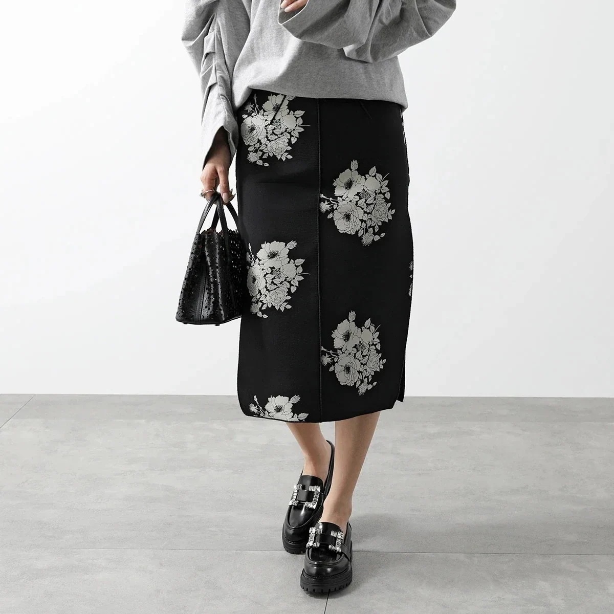 N21 ヌメロヴェントゥーノ スカート C082 5544 レディース スリット 花柄 フラワー 膝下丈 S9W1