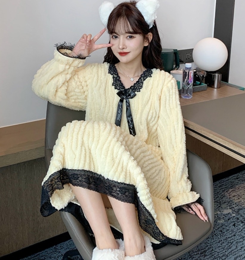 ルームウェア デート モテアイテム 着る毛布 ミモレ丈 長袖 レース フリル リボン モコモコ ふわふわ 可愛い きれいめ 上品 おしゃれ かっこいい 可愛い ラブリー キュート ガーリー 5,284円