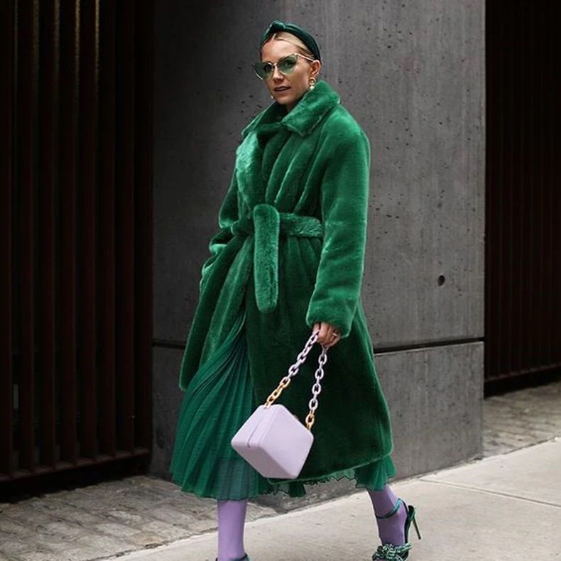 アウター冬の新作毛皮 ダブルコート フード付き ロング丈 モコモコ ファーコート レディース 大人 カジュアル 膝下丈ロング丈 ファーコート