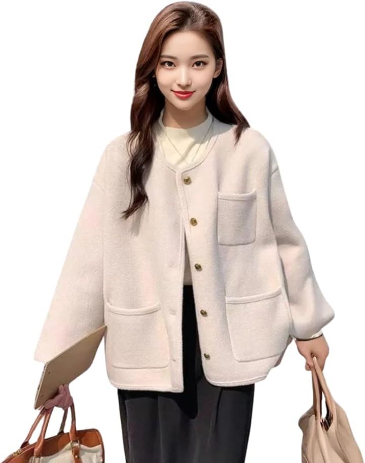 ブルーベリル ボアジャケット ノーカラー ポケット付き 金ボタン ゆったり 秋冬 カジュアル 暖かい 軽量 防寒 レディース 人気 通勤 通学 BB088-IV-M (アイボリー, M) 4,536円