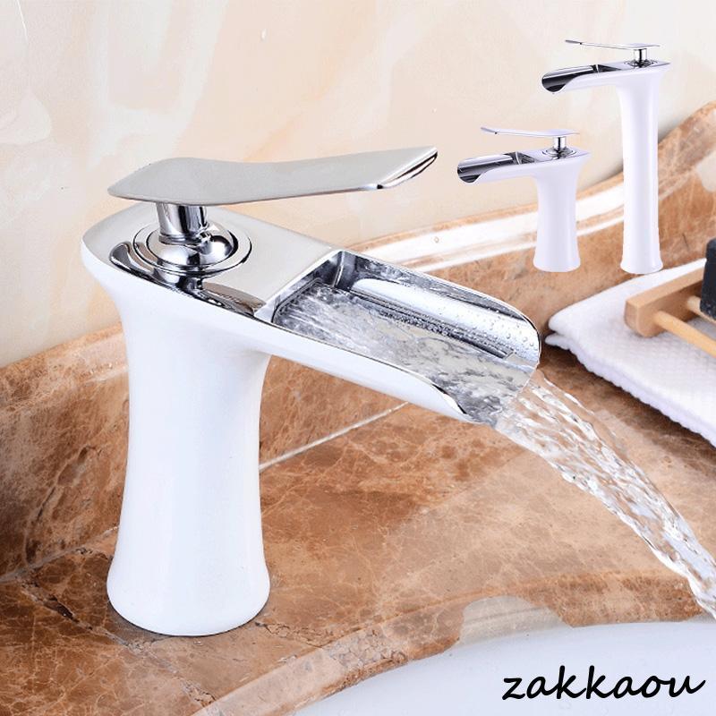 シングルレバー水栓 交換自分で 洗面所 浴室 水栓金具 キッチン おしゃれ 台付 湯水混合水栓 蛇口 台所用 洗面台 手洗器 流し台 節水 立水栓 水道蛇口 10,056円