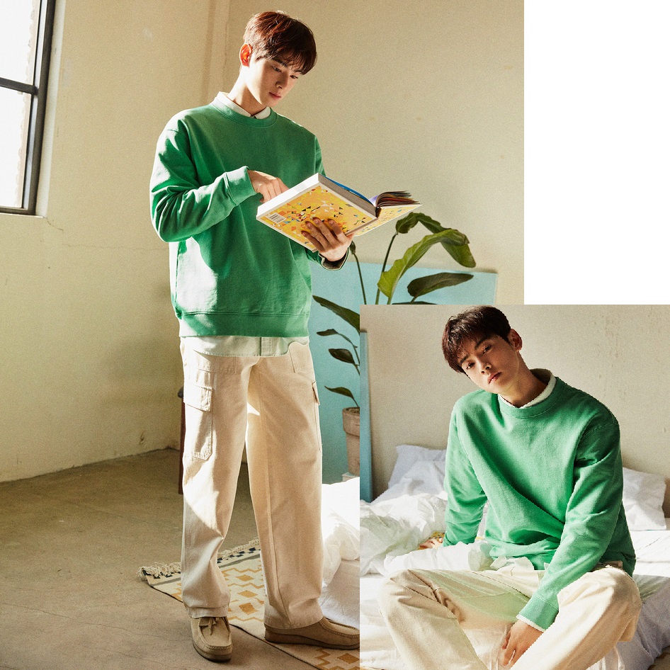 CHA EUNWOO(チャウンウ)フレンチテリーソリッドクルーネックマンツーマン