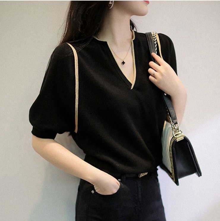 深めVネックトップス パフスリーブトップス モノトーンカラー 半袖トップス トップス シャツ ブラウス プルオーバー 白シャツ 白トップス 袖あり 半袖 5分袖 五分袖 パフスリーブ Vネック スリム