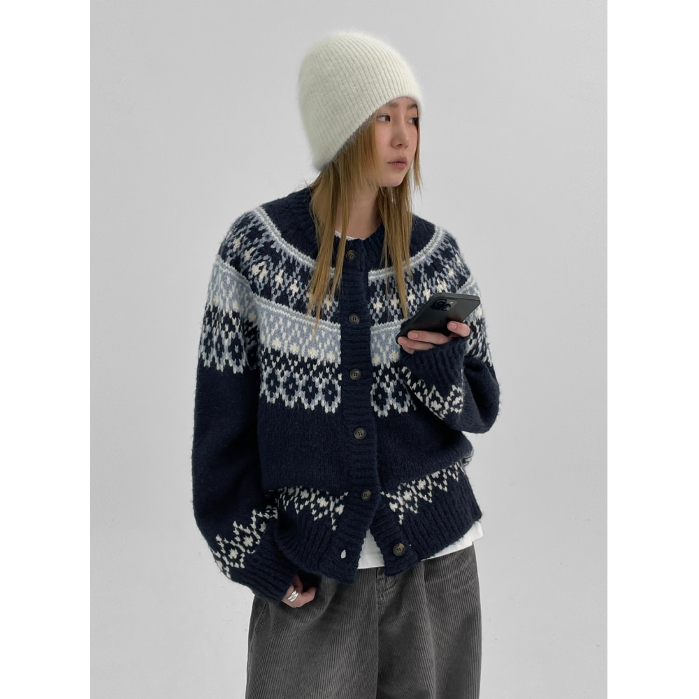 ブラックアップサルビアンノルディックウールニットカーディガン