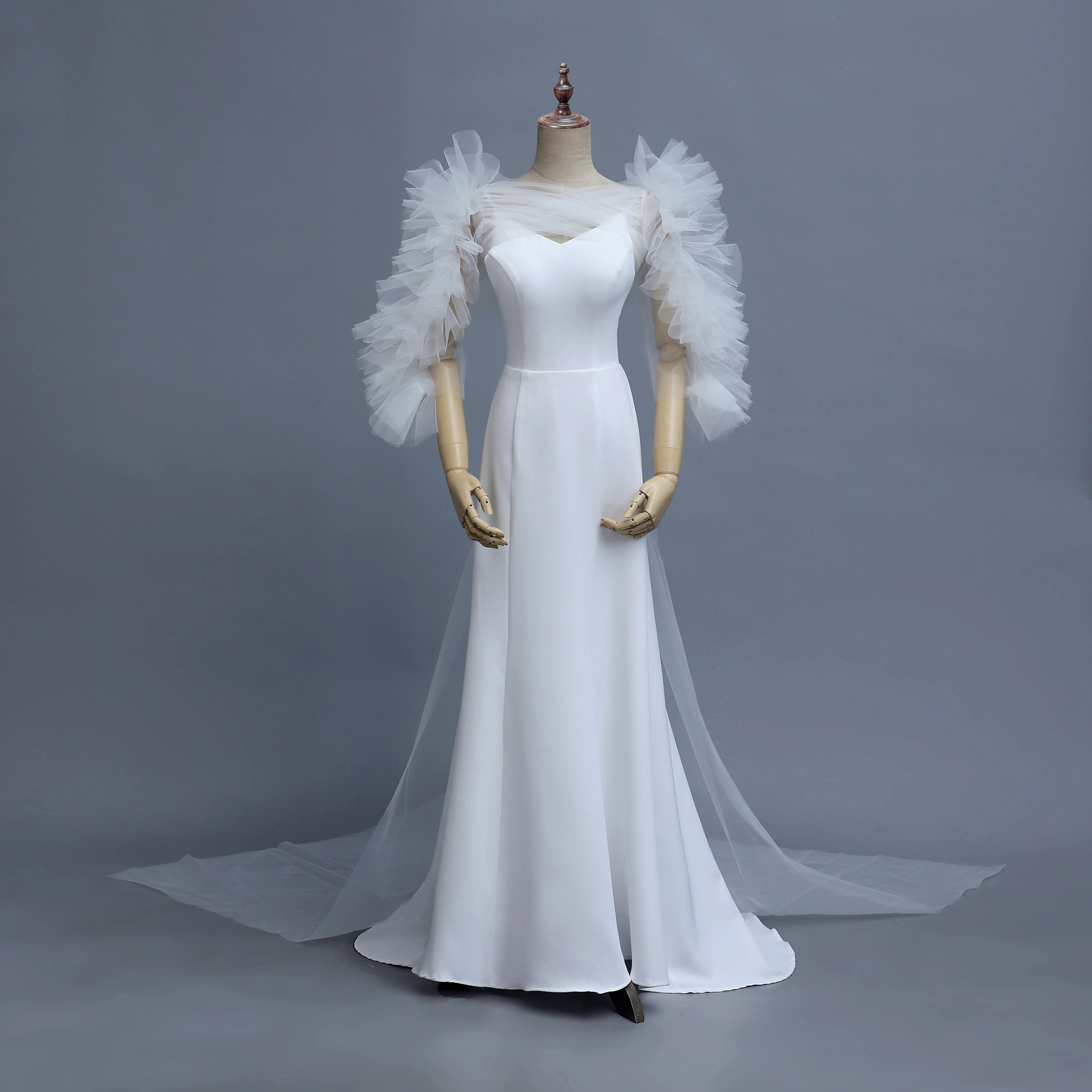 ウェディングドレス ホワイト 人気上昇！キャミソール ショール パール 結婚式