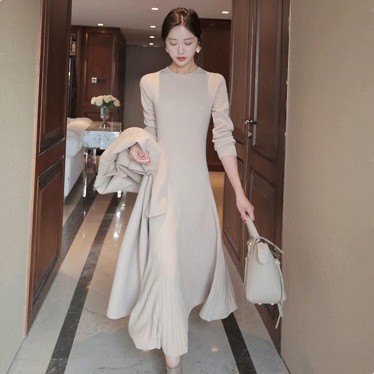 ワンピース ロングワンピース ニットワンピース レディース 長袖 ラウンドネック Aライン プリーツ 無地 ニット スリム 細身 かわいい 大人可愛い 大人かっこいい 大人女子 おしゃれ お洒落 きれ