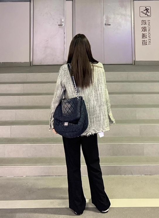 ニュアンス フリンジ ジャケット 韓国 秋冬 アウター レディース かわいい 大人可愛い きれいめ シンプル 上品 おしゃれ かっこいい 成人式 花嫁 二次会 発表会 デート お出かけ パーティー
