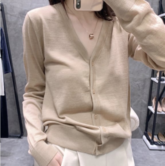 トップス カーディガン レディース 韓国 春 きれいめ 長袖 個性的 Ｖネック シンプル 上品 エレガント 無地 ロングシーズン ママ オフィス ＯＬ 通勤 デート レストラン 楽ちん 着回し ゆる