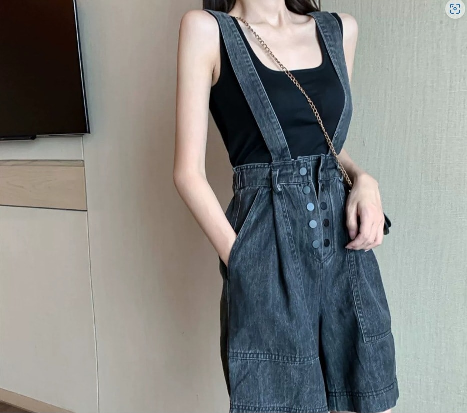 タンクトップ付きサロペット トップス ボトムス パンツ ショート丈 膝上 袖なし ノースリーブ ハイウエスト 上下セット 2点セット ツーピース お得 かわいい 可愛い シンプル カジュアル