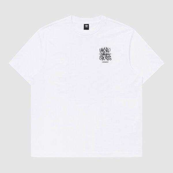 コンクリートブルームレタリンググラフィティ半袖TシャツUR211CRS57 WHITE
