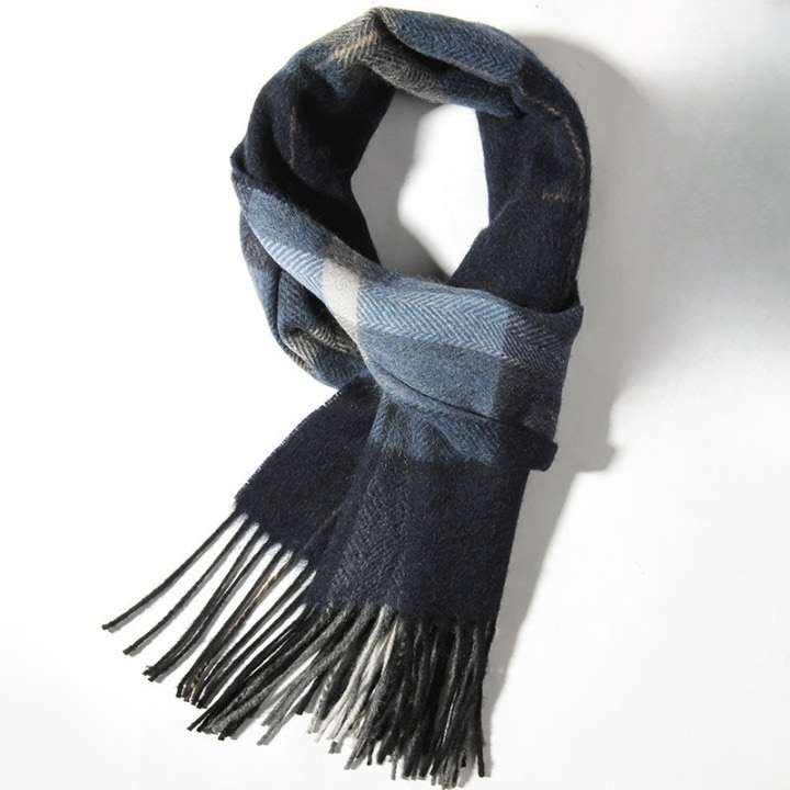 マフラー ファッション小物 小物 タッセル かわいい 大人可愛い きれいめ シンプル カジュアル 大人 上品 おしゃれ かっこいい レトロ 大人可愛い 大人女子 こなれ感 個性的 主役級 存在感