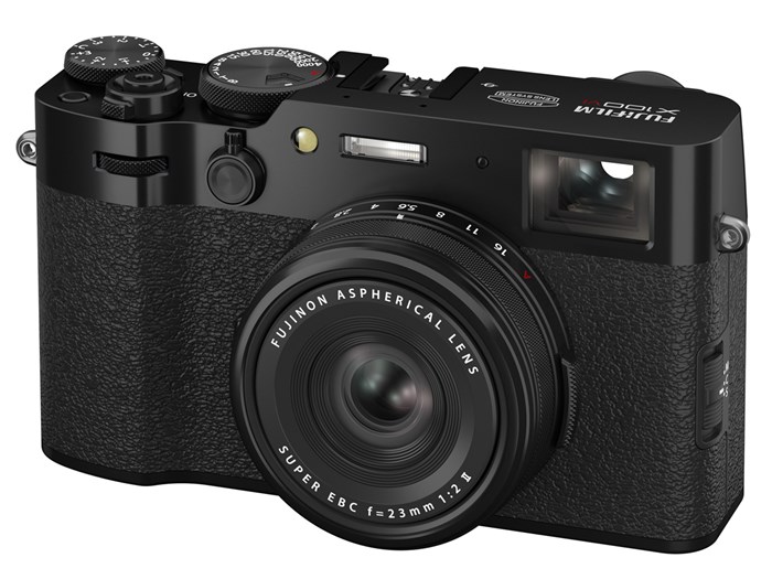 X100VI [ブラック] 161,450円