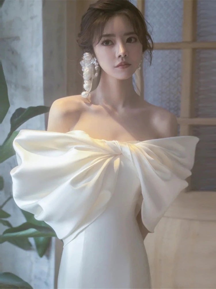 ワンピースドレスドレス演奏会 ドレス ドレス 発表会 二次会 イレギュラー ストラップレスブラ ワンピース フィッシュテールス 切り替え ワンピース ウェディングドレス サテン ボートネック 结 15,613円