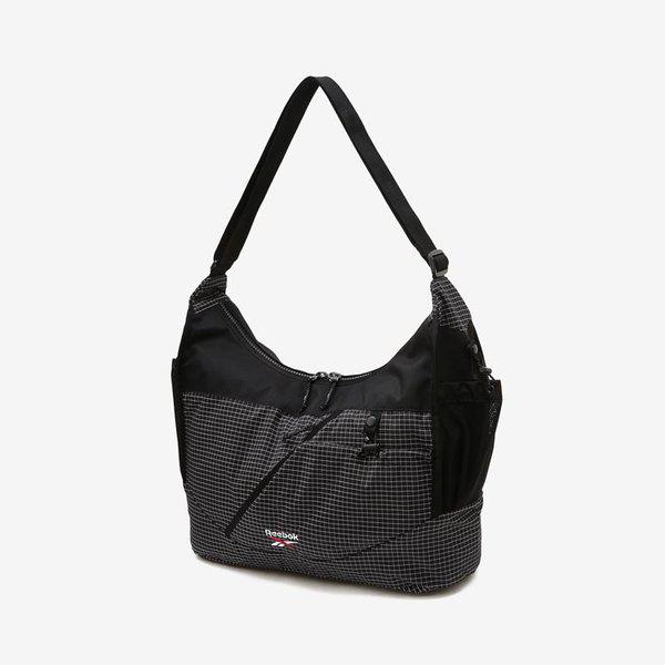 グリッド リップストップ ダッフルバッグ - ブラック REBA-6EY10-BK