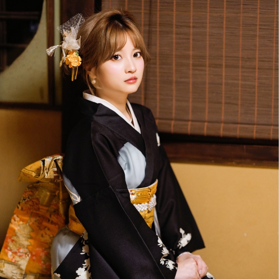 2025年 卒業式 着物 大振袖 伝統版 卒業ドレス 小紋 着物 大正浪漫風 和服セット エレガント 袴下帯 振袖 花柄 入園式 成人式 袴セット 和服 和装 大学生 コスプレ04