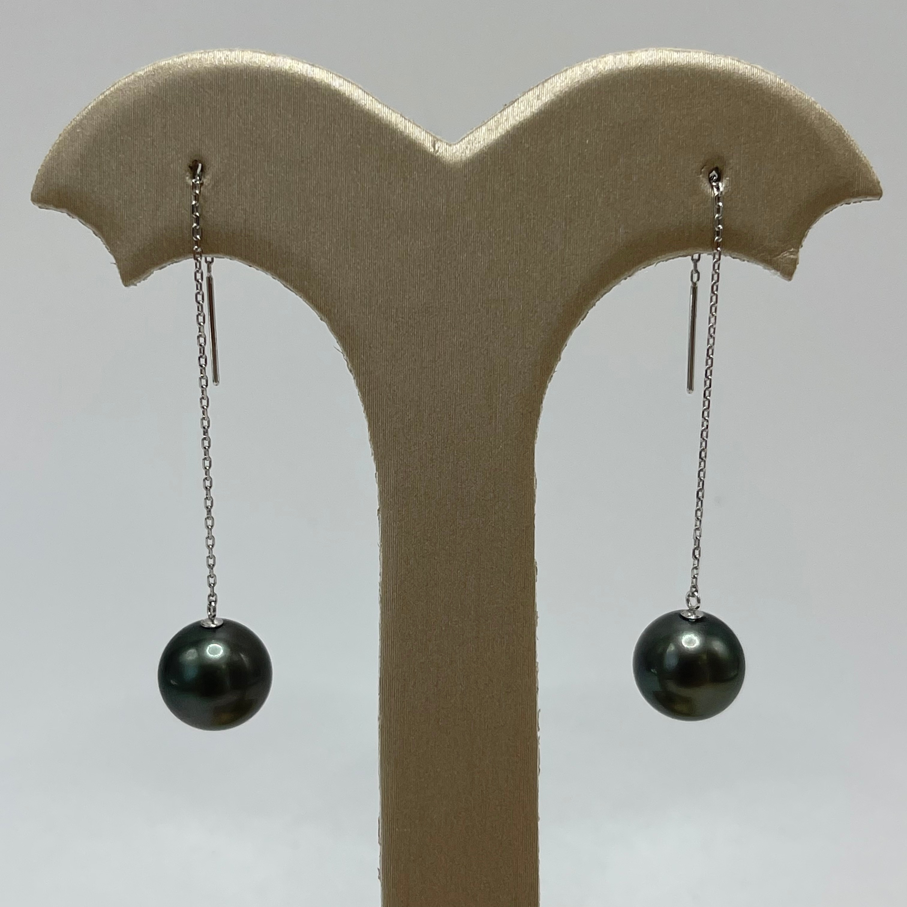 新品　K18WG　黒蝶真珠　ピアス　大粒　10ミリ　タヒチ　ブラックパール　おしゃれ　E4552307060024