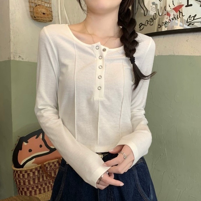 レディース トップス シャツ 長袖 ラウンドネック 細身 プルオーバー 薄手 大人可愛い きれいめ シンプル 上品 お洒落 かっこいい レトロ 無地 オルチャン 20代 こなれ感 春 秋 お出かけ 5,966円