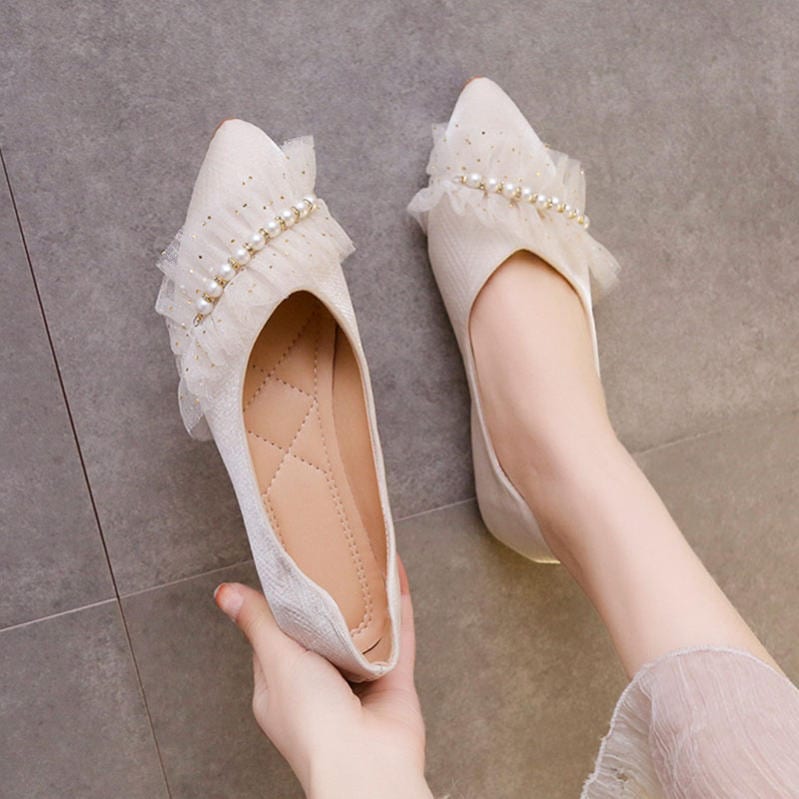 777円OFFクーポン レディース パンプス フラットシューズ ローヒール ぺたんこ カジュアル 歩きやすい 痛くない 通勤 マタニティ ママ スリッポン 日本製 スクエアトゥ Vカット オフィス シ 8,572円