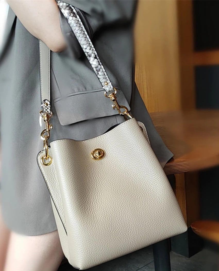 本革トートバッグ　TOGOトートバッグ　お洒落なカバン　韓国ファッション　牛皮ショルダーバッグ