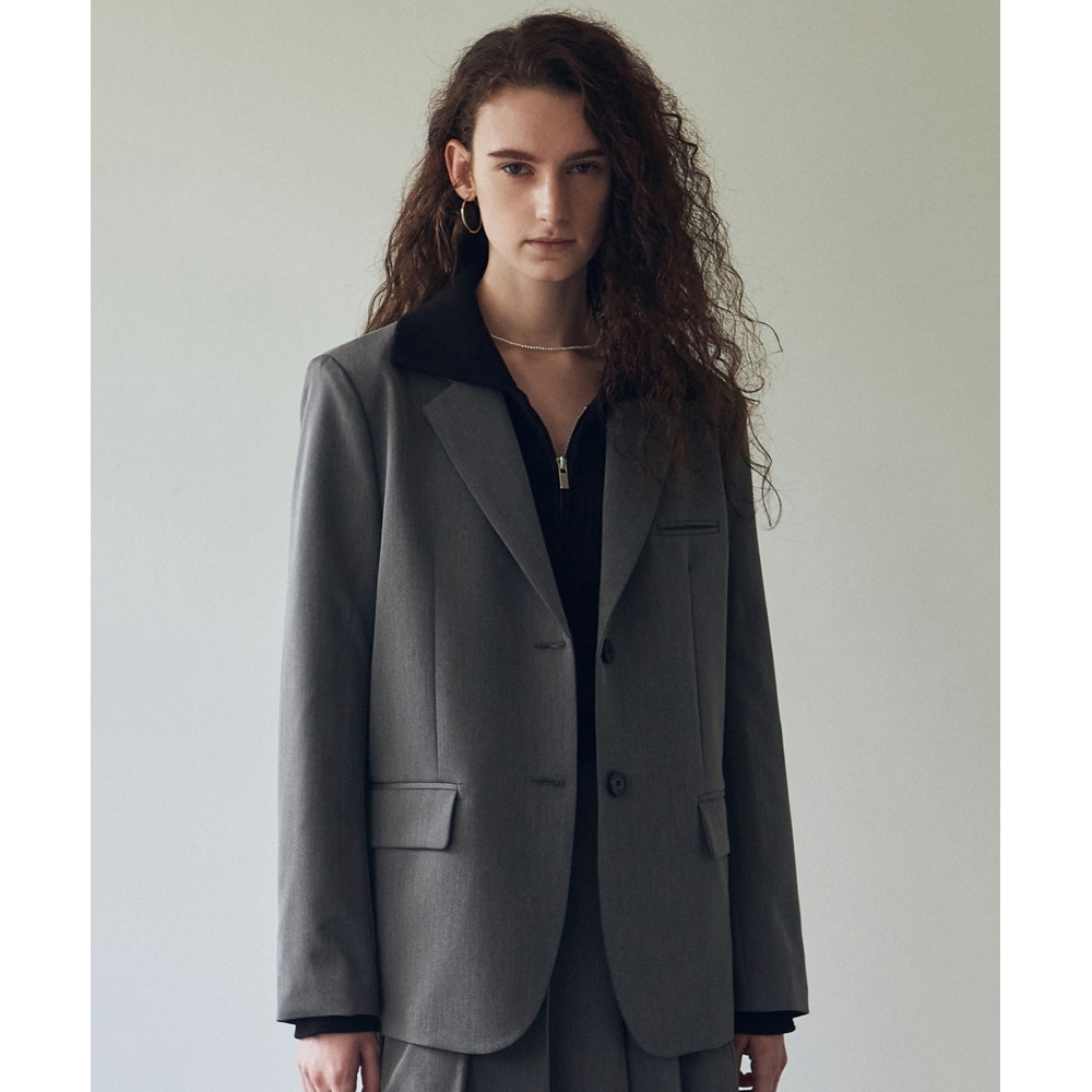 ニック&ニコールエッセンシャルツーボタンジャケット_グレー