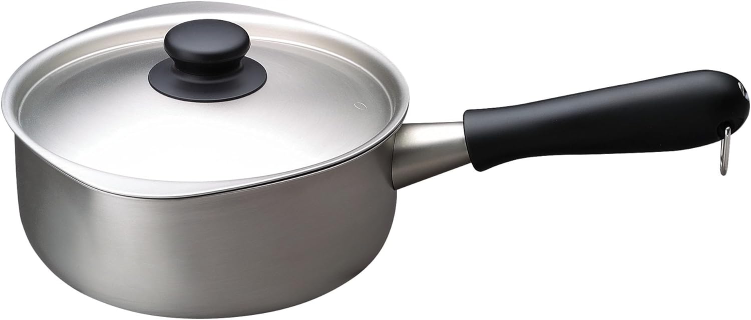 ステンレス片手鍋18cm IH対応 アルミ三層鋼 蓋付き 日本製 食洗機対応 左右に張り出した注ぎ口 利き手を選ばない 注ぎやすいデザイン 水切れ 吹きこぼれを防ぐ 6,176円