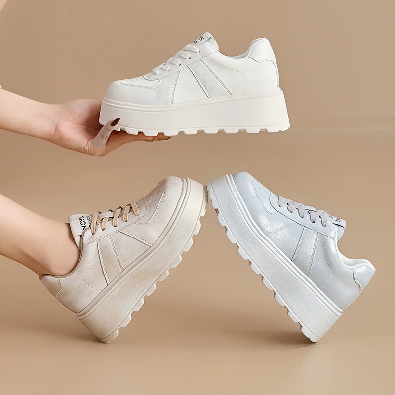 25新作 厚底靴 白スニーカー 通気性靴 厚底スニーカー レディース メッシュ 身長アップ 韓国ファッション 厚底スニーカー [3カラー]24