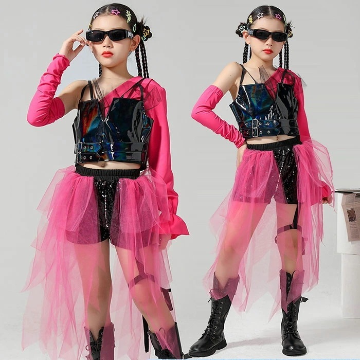 キッズ 子供用 ダンス衣装 ヒップホップ セットアップ 光沢キャミベスト ショット丈 スパンコール パンツ スカート風 チュール 女の子 ジャズ ダンス 衣装 ジュニア ダンス 発表会 派手 目立つ