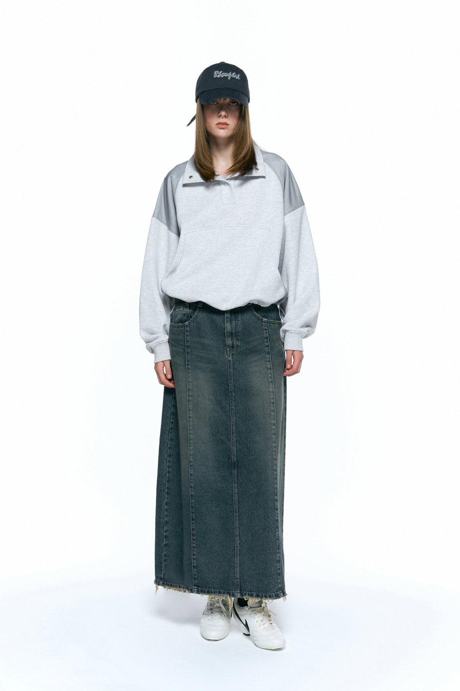 【INSILENCE】 MIXED SNAP SWEATSHIRT : MELANGE GREY