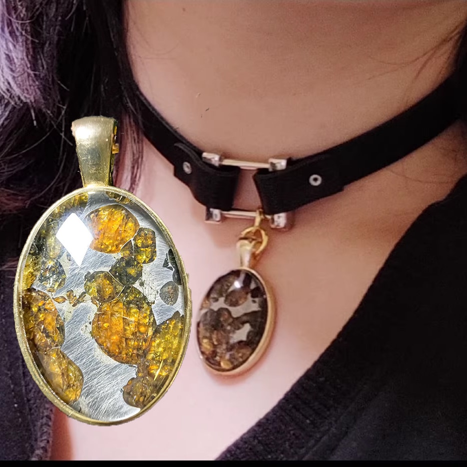 【隕石ペンダントトップ】セリチョ・パラサイト天然オリビン入りチタン合金証明書付きメンズ・レディース兼用