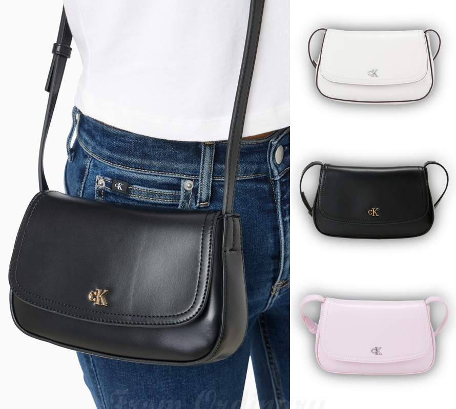 Hardware Monogram Flap Camera Bag (4F3421G)
